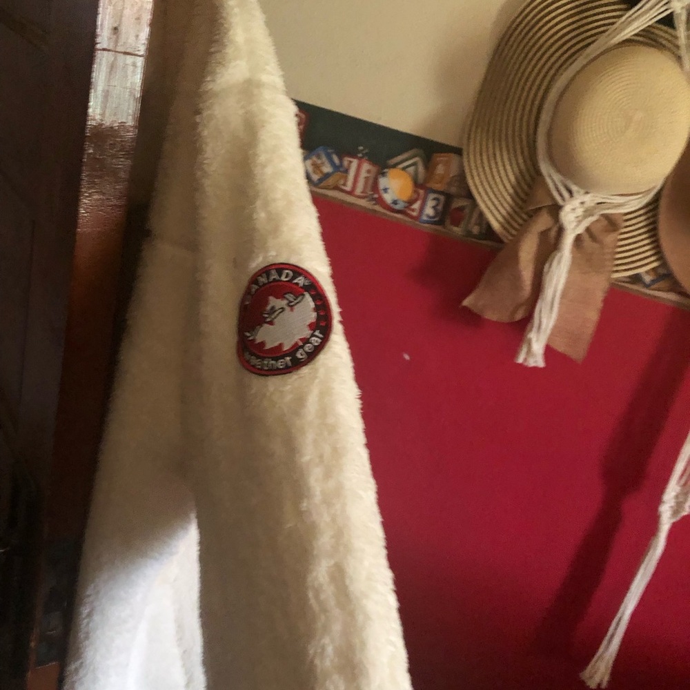 BNWT jacket - Picture 4 of 7
